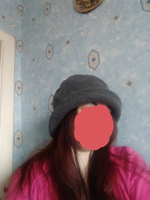 Модная Шляпка серого цвета