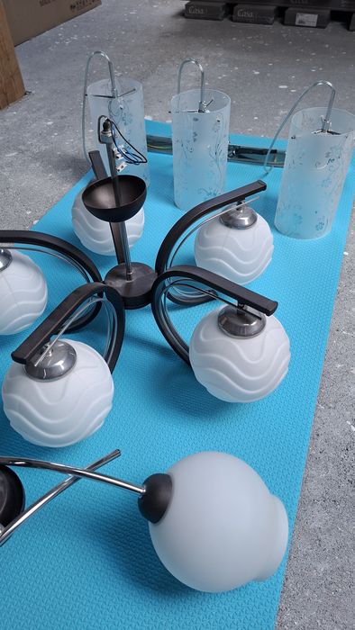 Lampy oświetleniow 3 w cenie 1