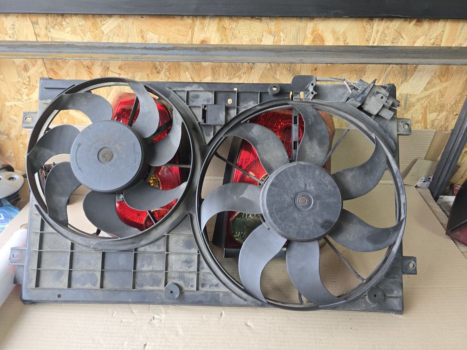 Вентилятор дифузор VW Touran Passat b6 Golf 5 2.0TDI