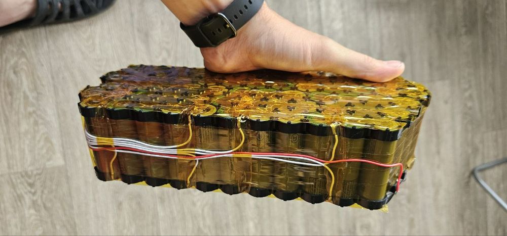 Качественная сборка, сварка аккумуляторов  21700 18650 li-ion