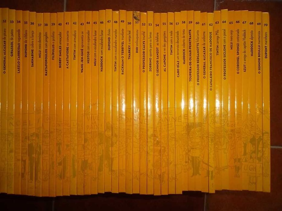 As Figuras de Tintin - Livros da série , com passaportes