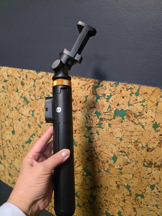 NOWY Selfiestick Do Telefonu Kijek Uchwyt Statyw Tripod Bluetooth HIT