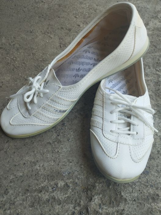 Продам, Adidas у хорошому стані