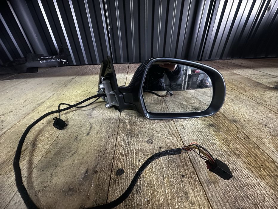 Дзеркало бічне праве skoda superb 2 шкода суперб 2