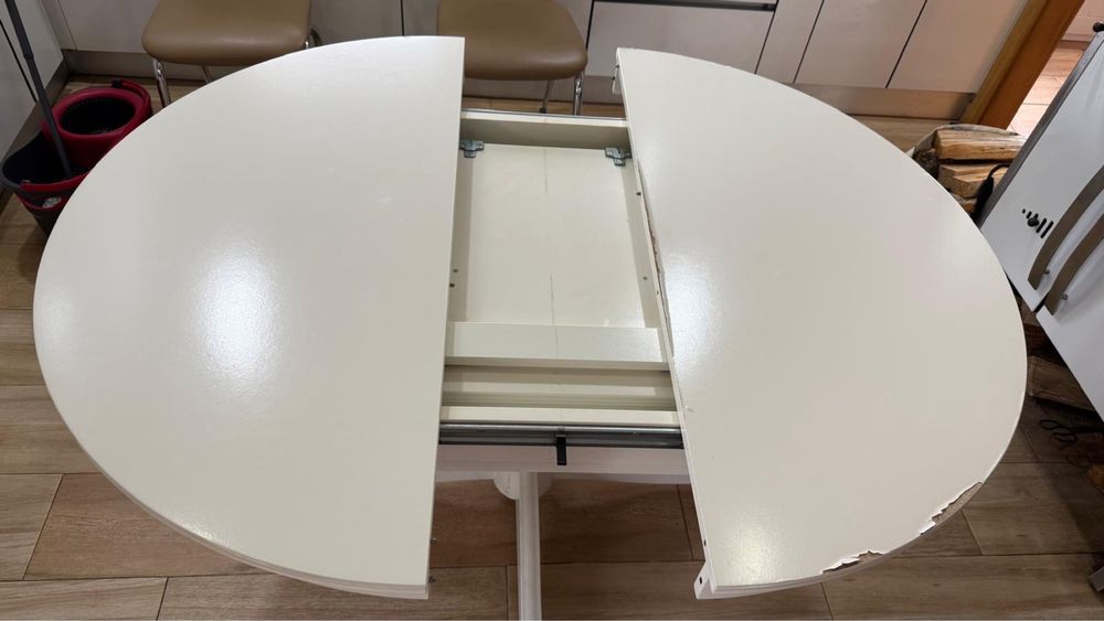 Mesa redonda ikea branca