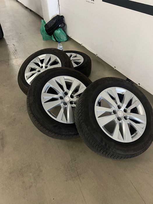 Jantes e pneus peugeot 3008