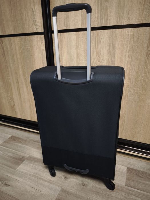 Валіза для подорожей середнього розміру Samsonite, Чемодан средний