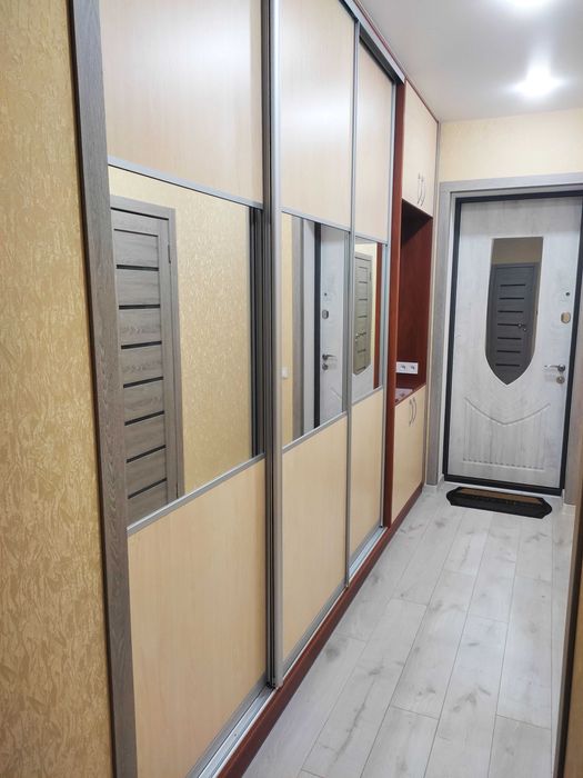 Сдам очень уютную 1-ю квартиру посуточно. Р-н Вокзала, всё рядом.