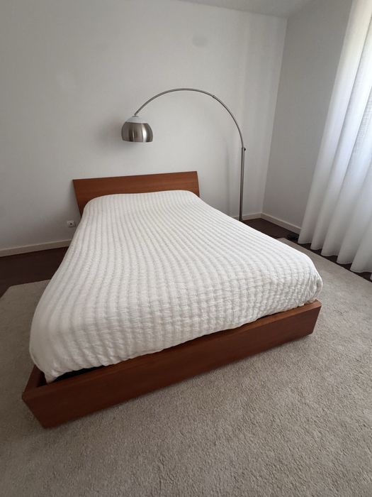 Cama casal com colchao