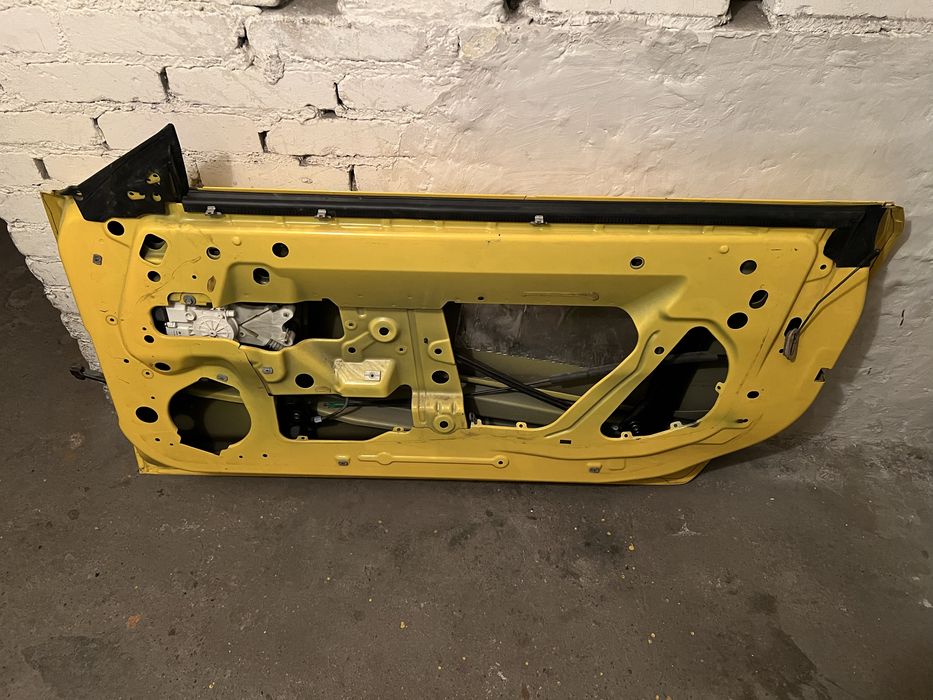 Chevrolet Camaro 2010–2015 Drzwi PRAWE