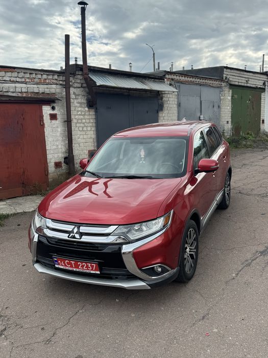 Продам Mitsubishi Oultander