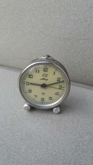 1957r. Budzik  '' Mir ''  11-cie  kamiej ,  made in CCCP