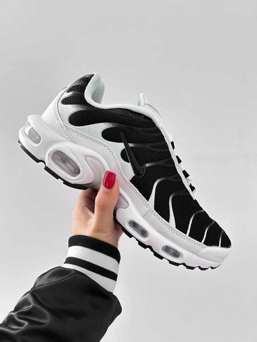 Кросівки Nike Air Max TN Plus Black White  premium
