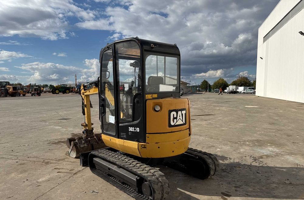 Міні-екскаватор Cat 302.7D CR (2013 рік випуску)