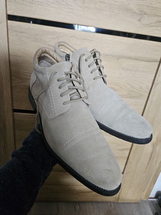Męskie buty Centro. Rozmiar 43