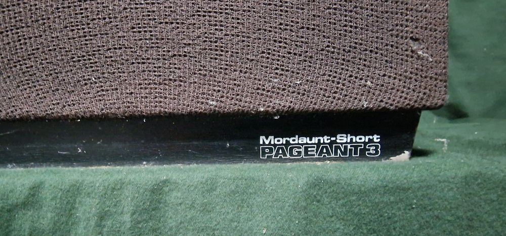 Mordaunt Pageant 3 - Colunas de Som vintage