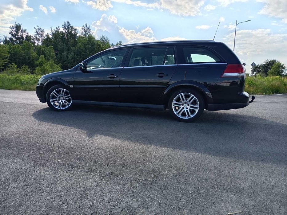 Opel Vectra C 1.9 CDTi 120 KM stan bardzo dobry