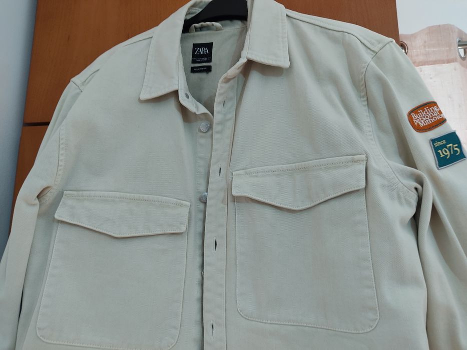 Várias camisas xl e L  tenho algumas a partir de 5€