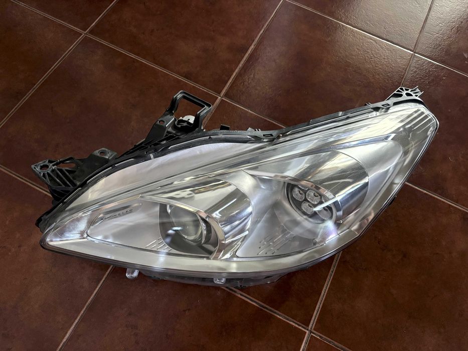 Farol óptica completa Esq Peugeot 508 RXH 2012-2014