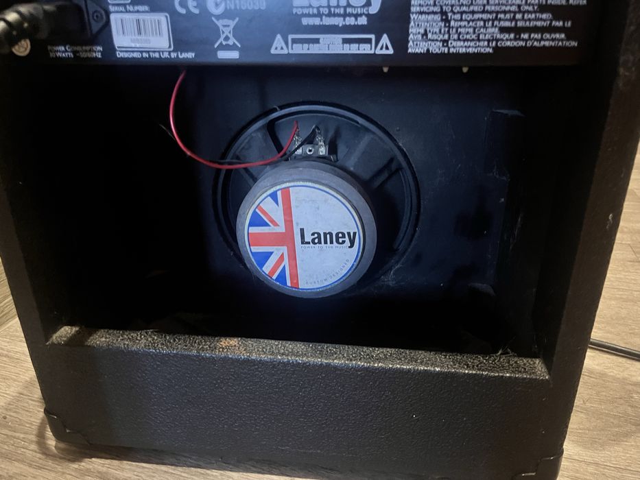 комбопідсилювач Laney Lx20D