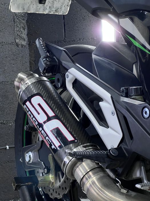 Kawasaki Z800 800cc – Revisão Feita, Pneus Novos, Excelente Estado