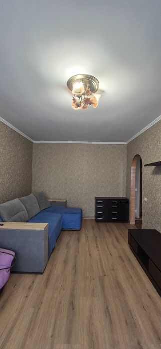 Продам 1 к.квартиру  з ремонтом ПЗР