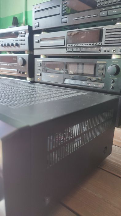 Amplituner Sony STR-DE 185