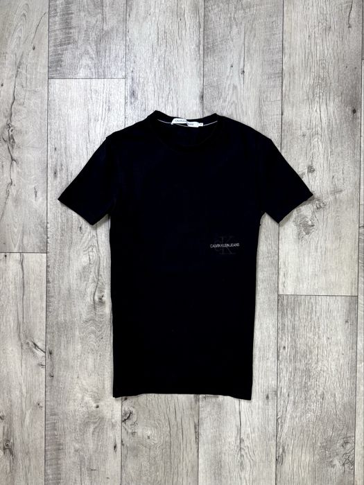 Calvin Klein Jeans футболка М размер спортивная черная