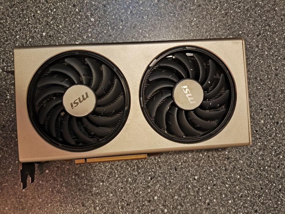 Radeon RX 5700 XT 8 GB