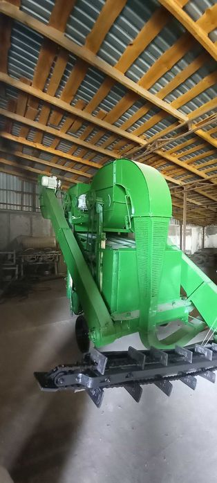 ОВС-25 очисник вороху самопересувний