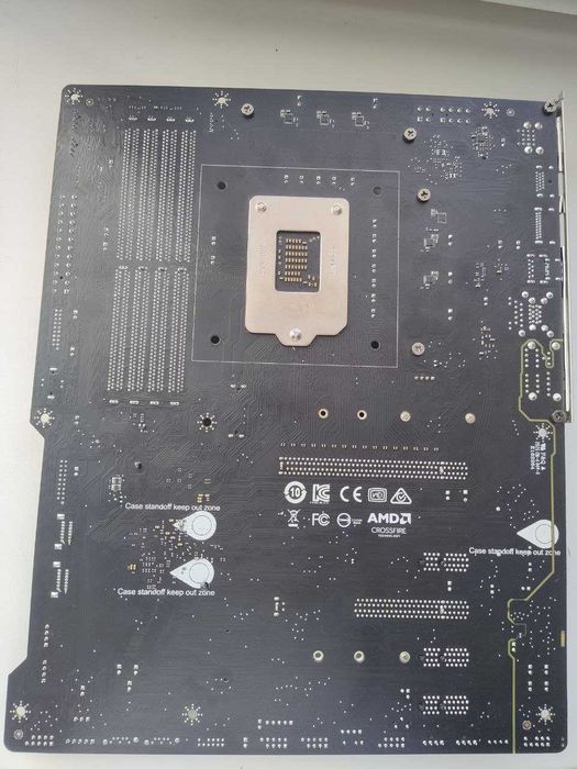 Материнская плата MSI MPG Z490 GAMING PLUS на сокет 1200 чипсет Z490