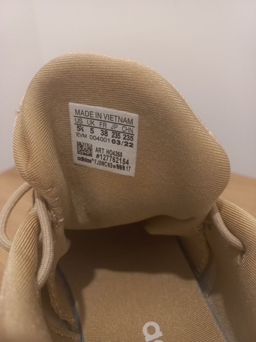 кросівки жіночі Adidas