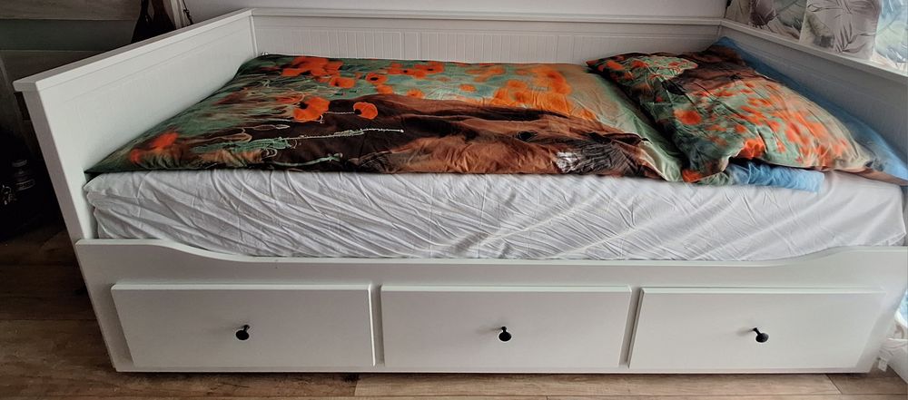 Lozko ikea hermes