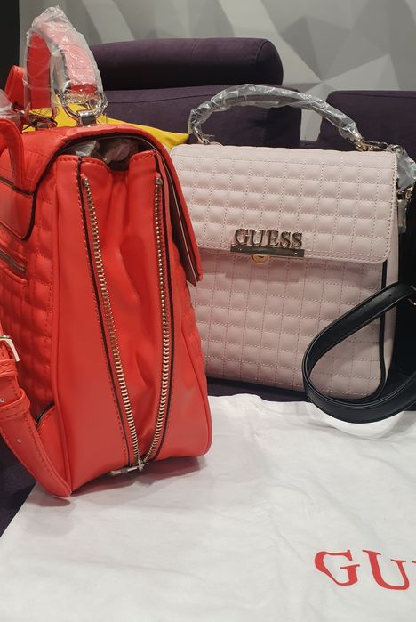 Продам рюкзак Guess