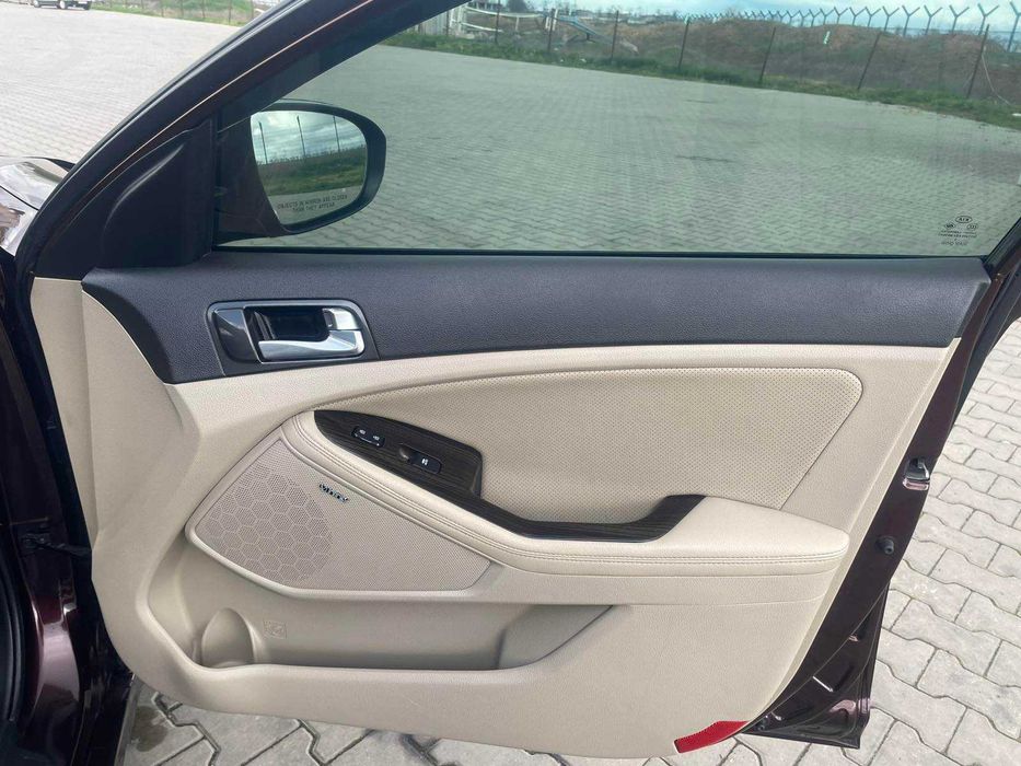 Kia Optima 2014 продам срочно