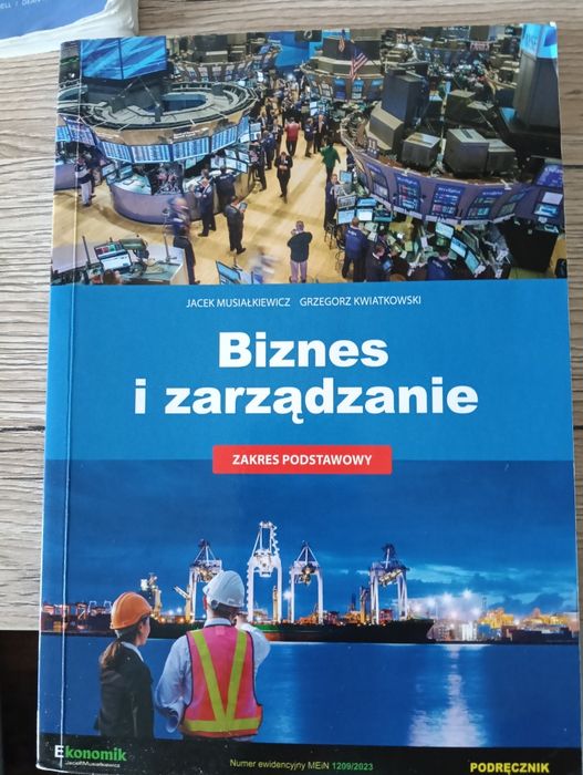 Biznes i zarządzanie klasa 1