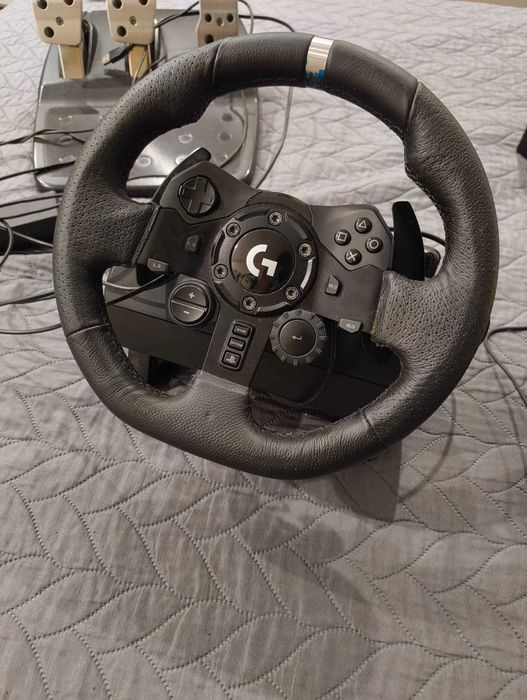 Volante Logitech G923 (PS5 / PS4 / PC) - C/ 4 Anos Garantia e em excelente estado