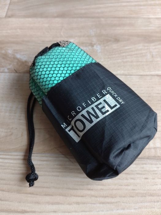 Szybkoschnący ręcznik sportowy. Cena.