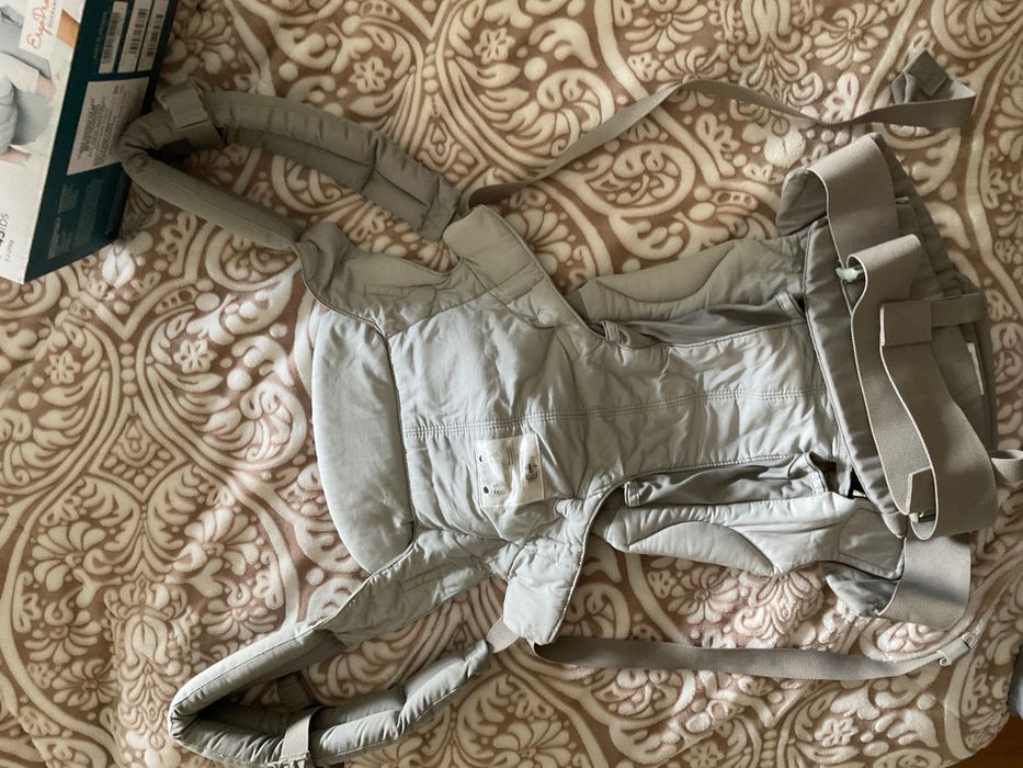 Marsúpio Ergobaby 360 carrier, novo