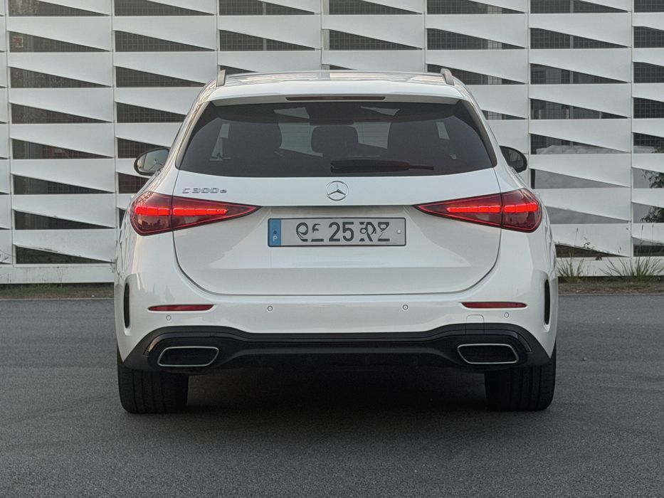 Mercedes-Benz C300e | 2023 | 1 Dono