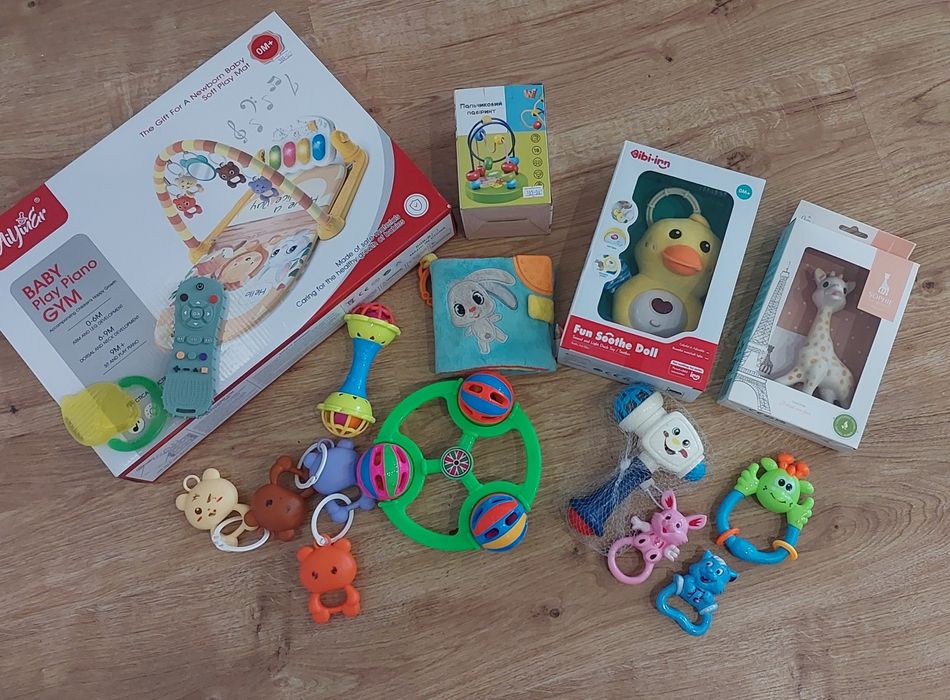 Іграшки дитячі 0+ килимок/гризунці/ книжичка/пальчиковий лабіринт