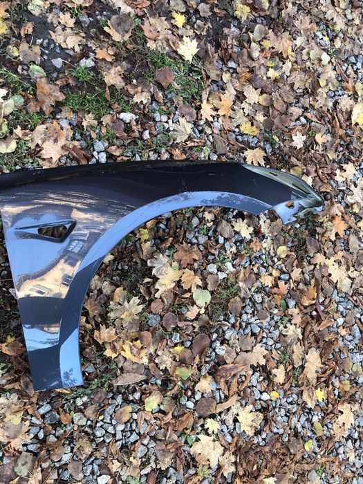 Крилья ліве та праве темла М3