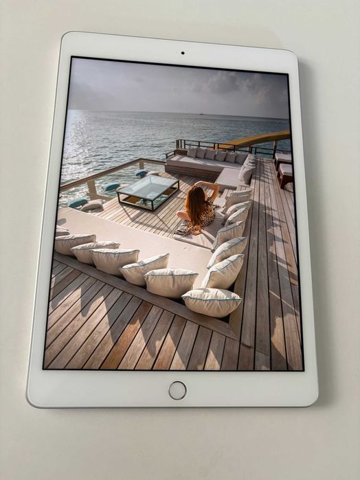 iPad 8 32GB wifi srebrny BATERIA 97% stan BDB