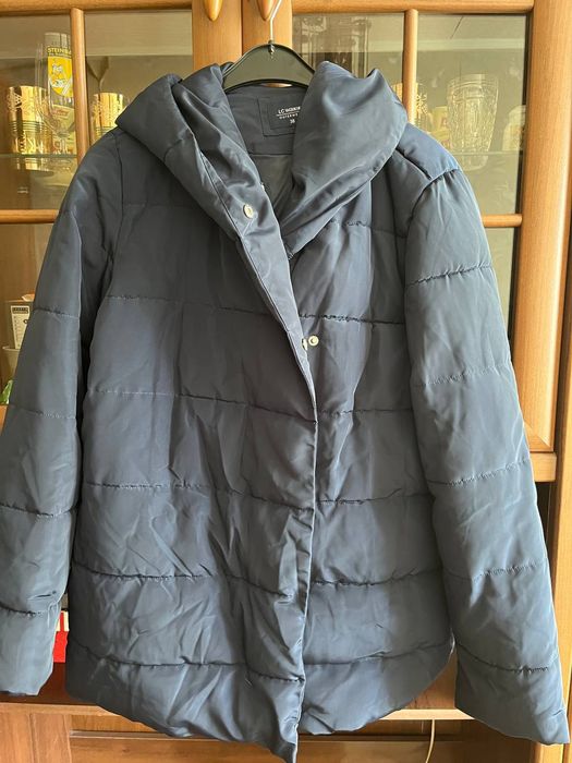 Куртка зимова темно синя у дуже гарному стані