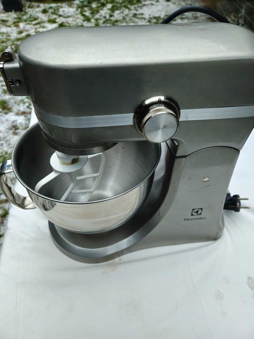 Robot planetarny AEG - Electrolux KM 4700 - używany