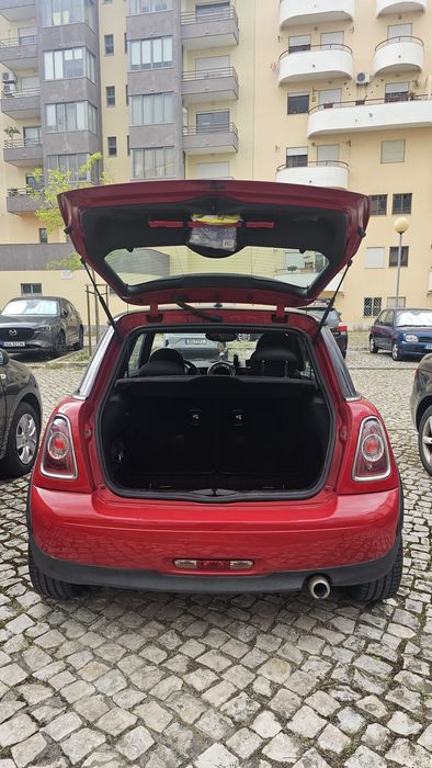 Mini cooperação D432433075932385281