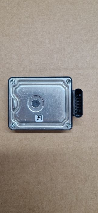 Radar sensor distronic vw 2q0907.561h