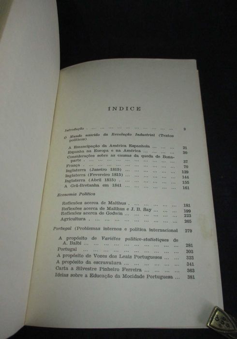 Livro Solano Constâncio Portugal e o mundo nos primeiros decénios
