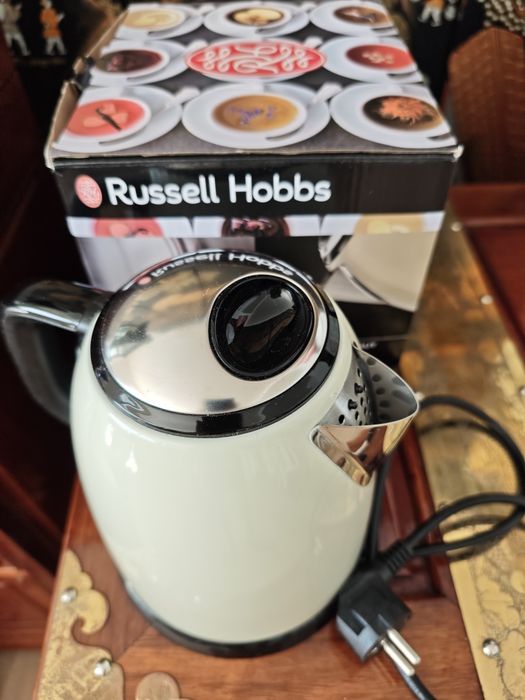 Chaleira Elétrica Russell Hobbs Colours Plus+ Mini Kettle (Creme / Novo)