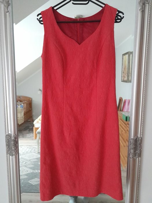 Elegancka czerwona sukienka r.38 M